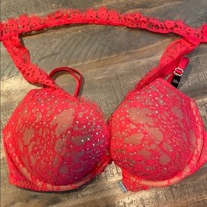Victoria Secret Valentines Lace Sequin Bra NWT 32D